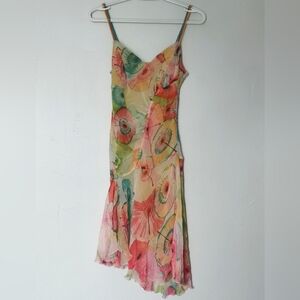 100% Silk Fun & Flirty Early 2000s Diane VonFurstenberg Dress Size 4